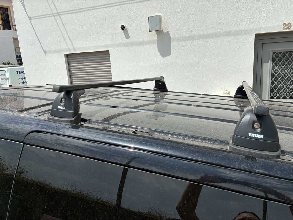 Pop crossbars Thule com suportes – excelente estado