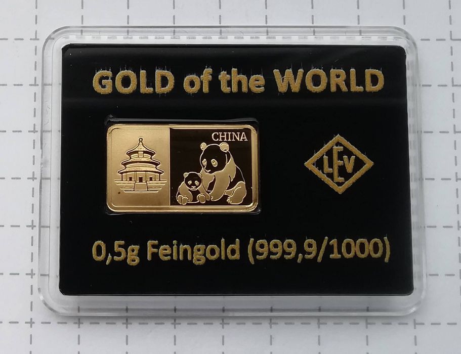 Золото Світу 2018 рік. Китай. ЗОЛОТО. ПРУФ. 999,9 проба - 0.5 грам.