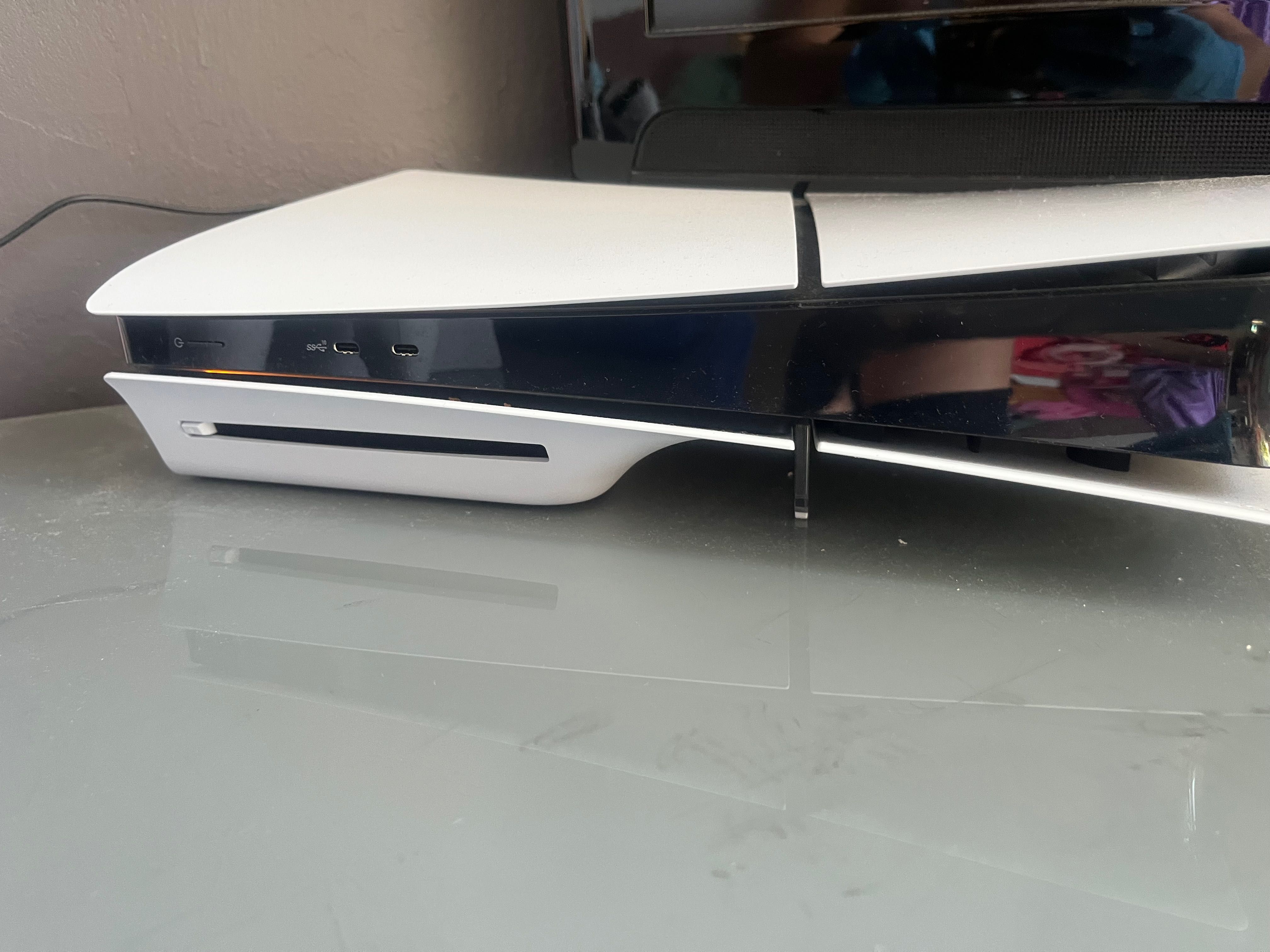 Sprzedam Play Station 5