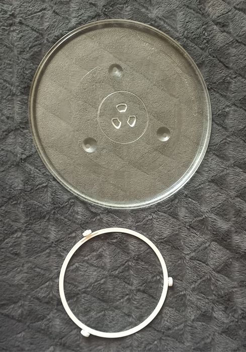 Тарелка для микроволновки и роллер к ней