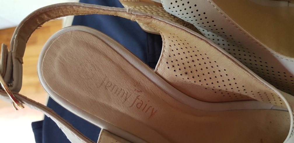 Buty sandałki na koturnie JennyFairy Jak nowe rozm. 37