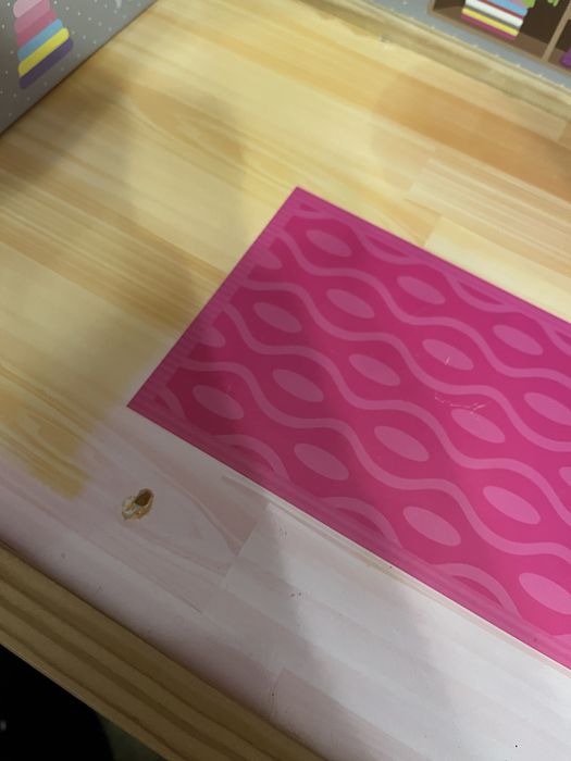 Drewaniany domek dla lalek