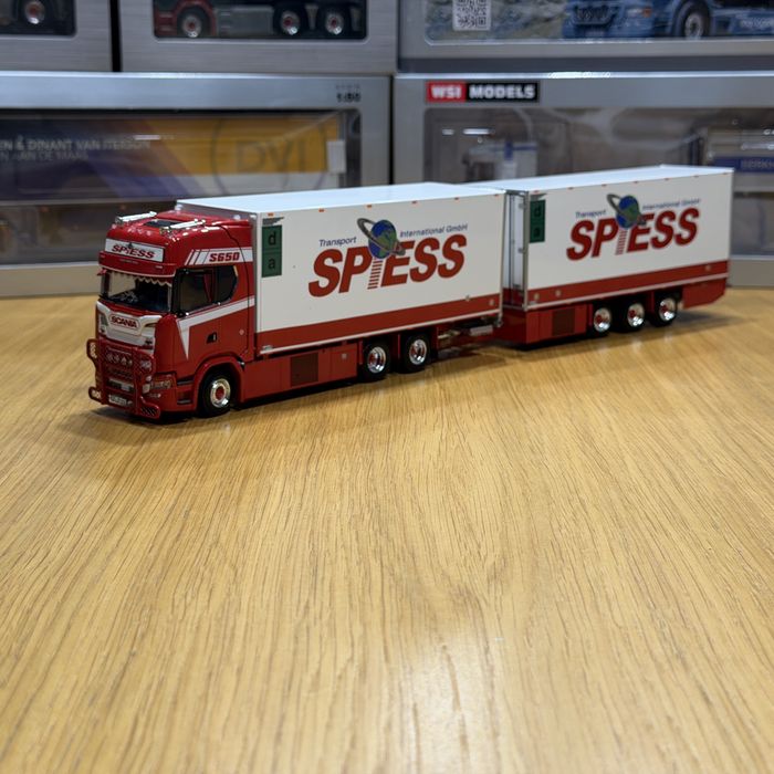 Model 1:50 WSI Scania S Highline 6x2 + przyczepa tandem