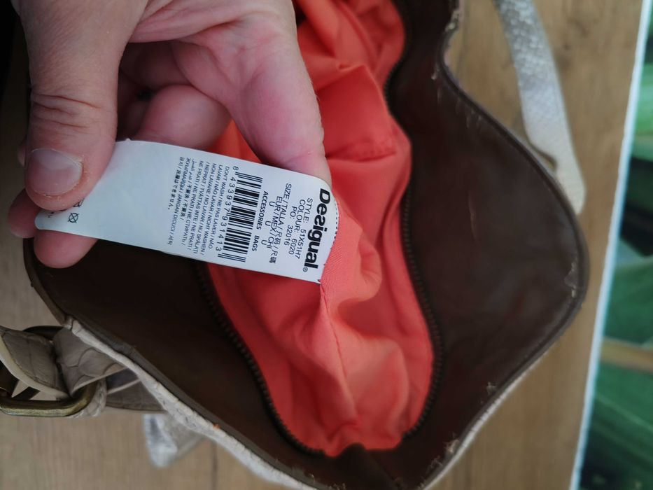 Ciekawa wyjątkowa designerska torebka Desigual