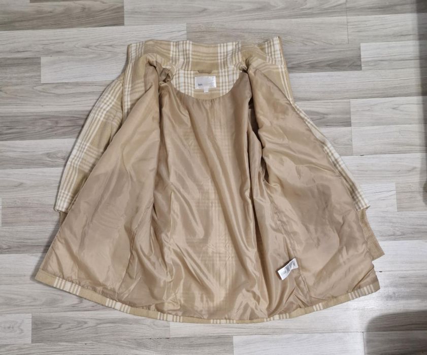 Płaszcz w kratę kurtka