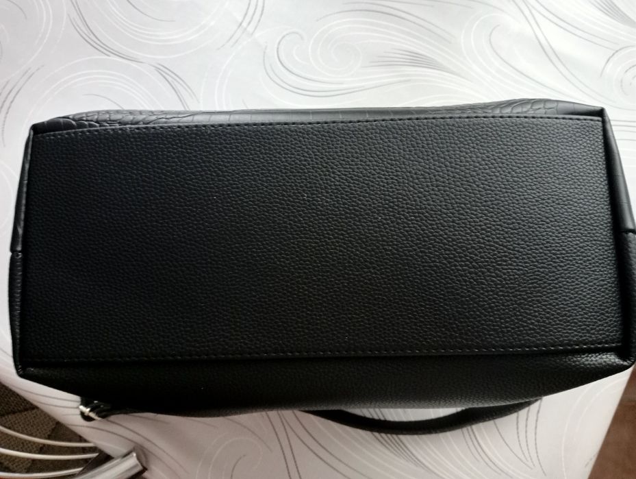 Сумка жіноча чорна