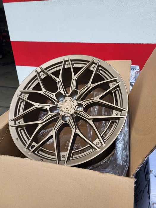 Alufelgi 18" 5x112 ET30  Audi A4 B9 B8 B7 A6 C7 C6 VW Passat Skoda !
