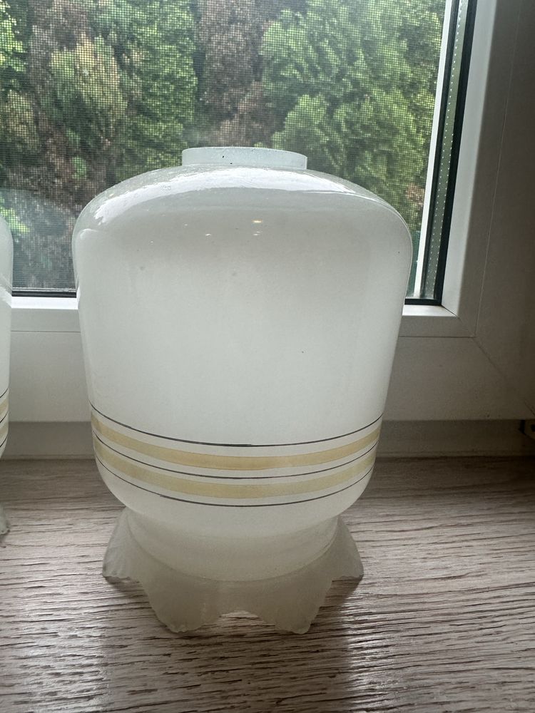 Zestaw 3 kloszy PRL do lampy wiszącej.