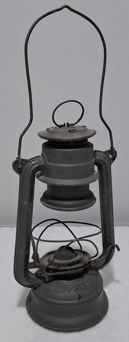 Lampa naftowa Jupiter-1, 11,5x15x25cm, 463g (Kolekcje, hobby, lampa)