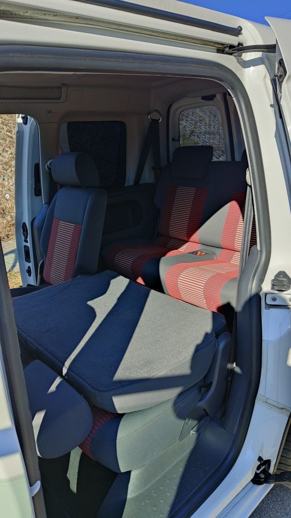 VW caddy life, 7-osobowy,2.0 TDI, klimatronik, hak