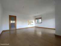 Apartamento T3 com boas áreas -  OFERTA DA ESCRITURA