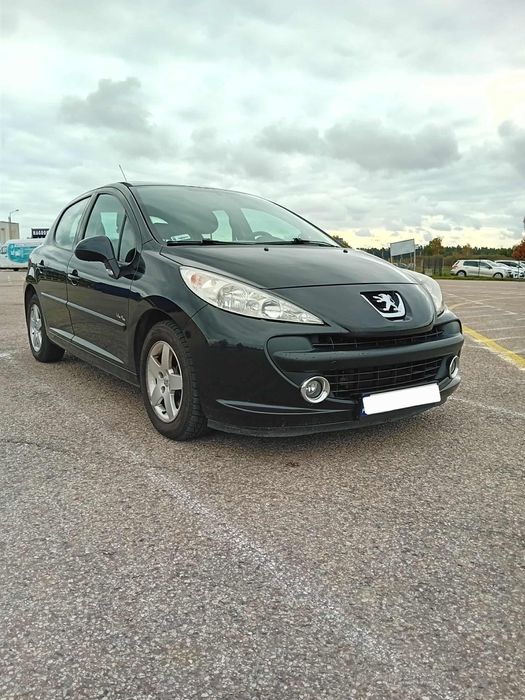 Peugeot 207, 1.4 benzyna