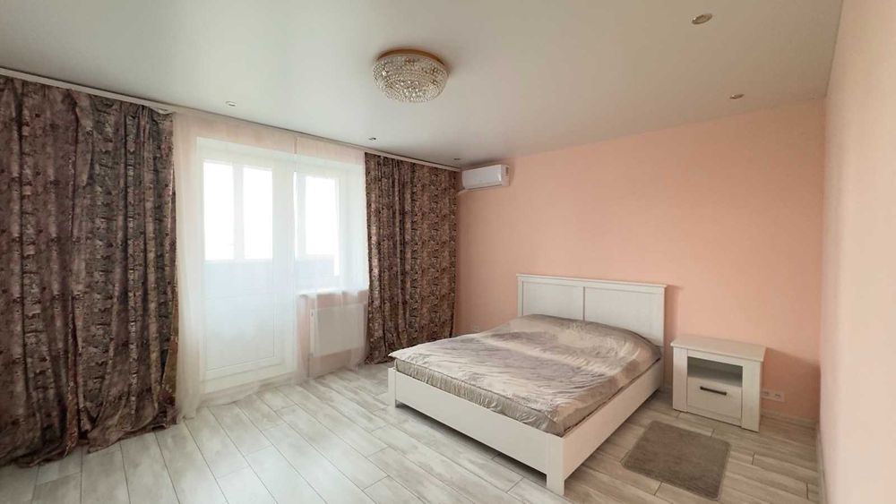 Новая 2 ком. квартира на Алексеевке, 2 мин. метро Перемоги