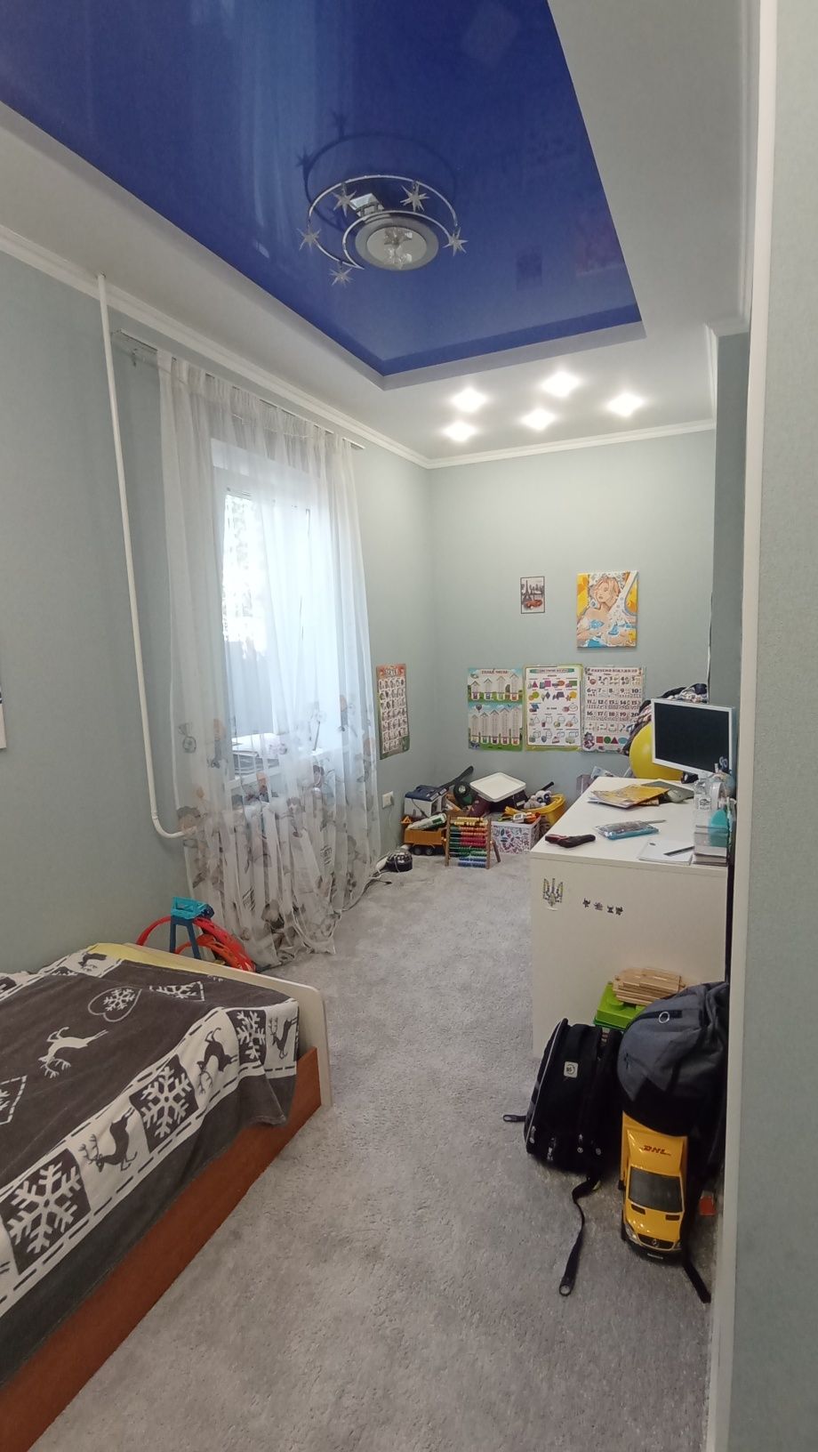 Продам дом/ Слобожанский/ Изумрудная/
