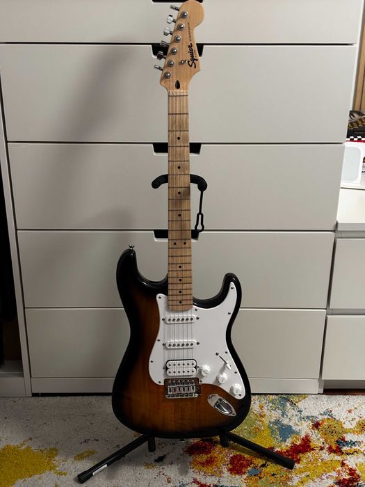 Squier Sonic Stratocaster HSS