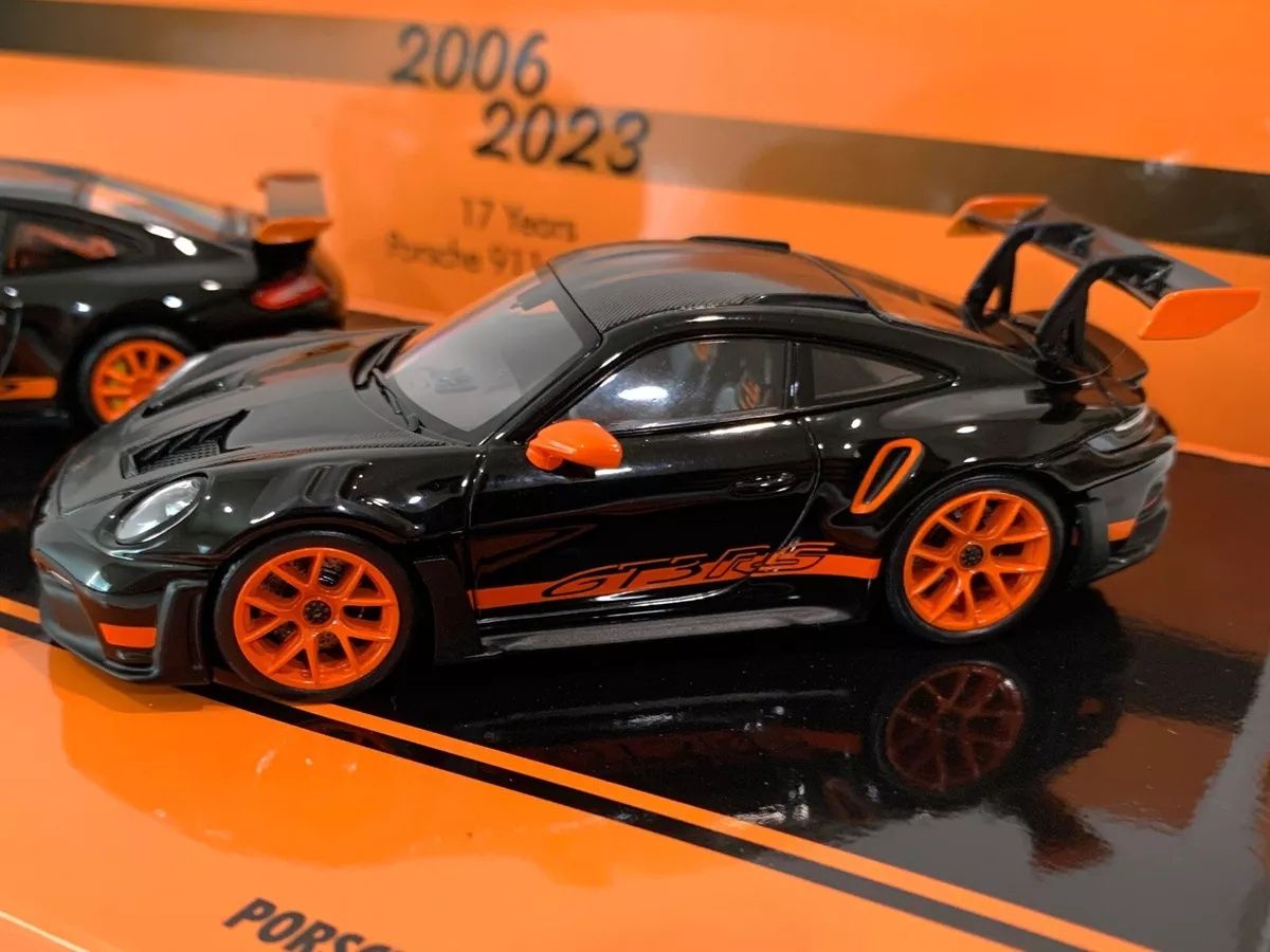 Minichamps 1:43 2-car set 17 anos Porsche 911 GT3 RS : 997,1 & 992
