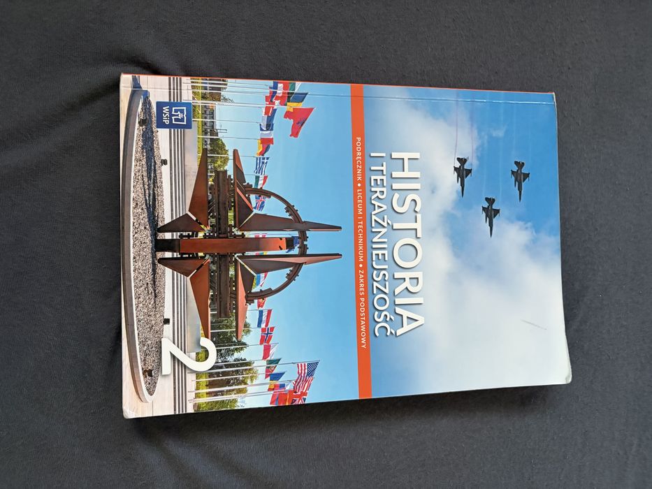 Ksiazka Historia i Traźniejszość