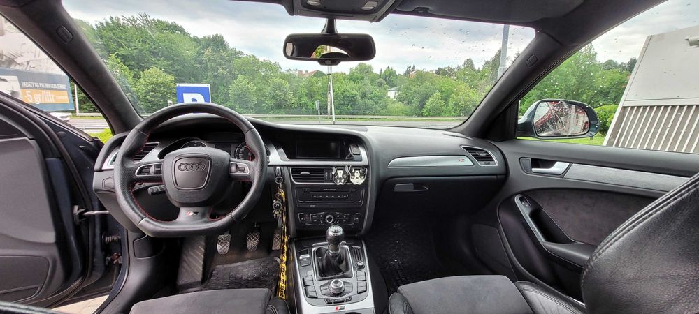 Audi a4b8 2008r 1.8tfsi