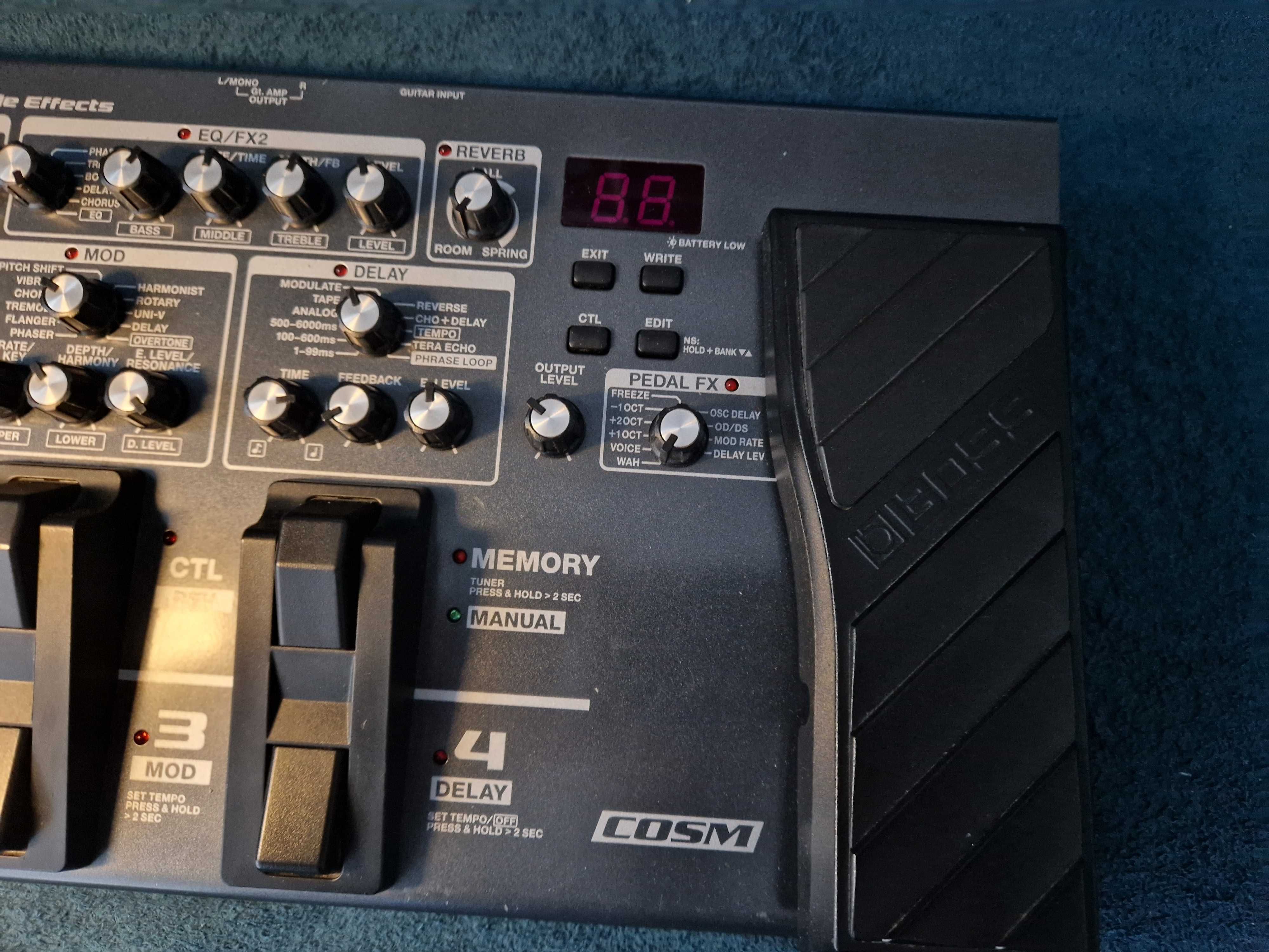 Boss ME-80 multiefekt procesor gitarowy - stan idealny