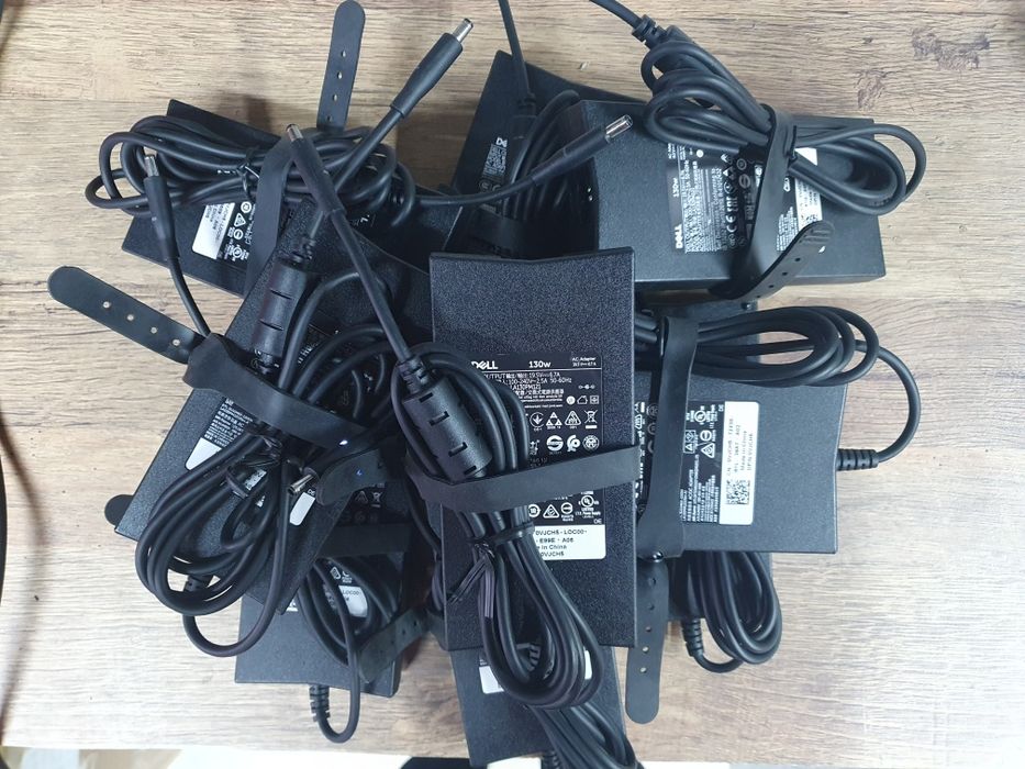 Зарядка зарядное блок питания живлення Dell 130w XPS 4.5×3.0mm ориг