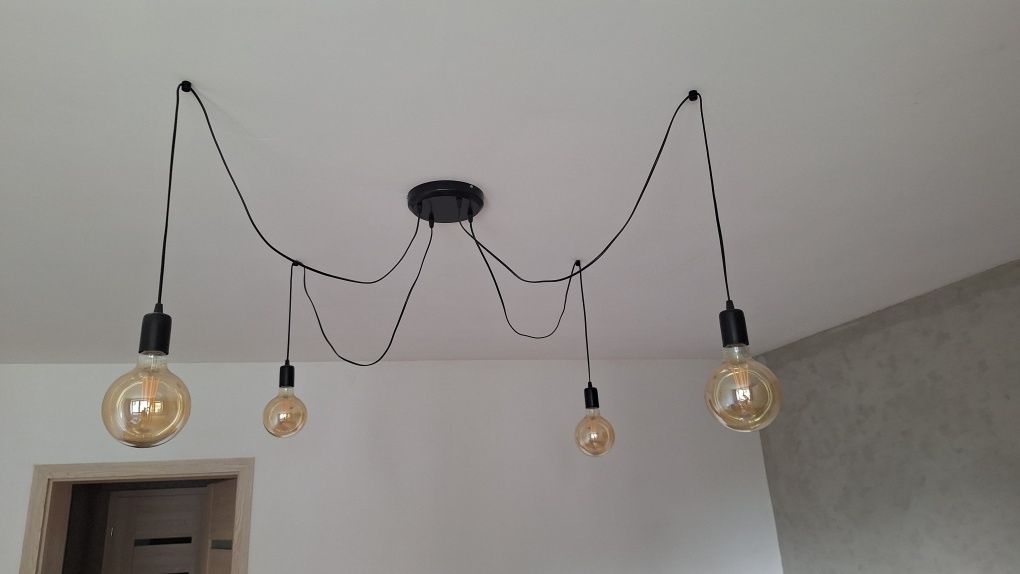 Nowoczesna lampa polojowa. Bdb stan.