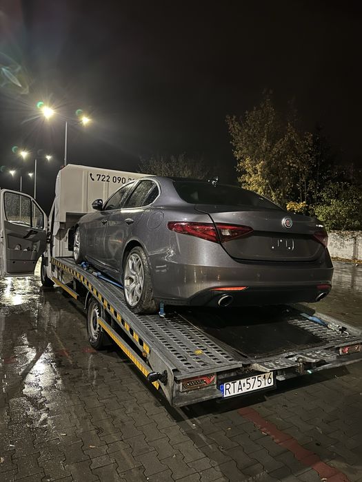 AutoLaweta 24/7 pomoc drogowa Laweta  transport