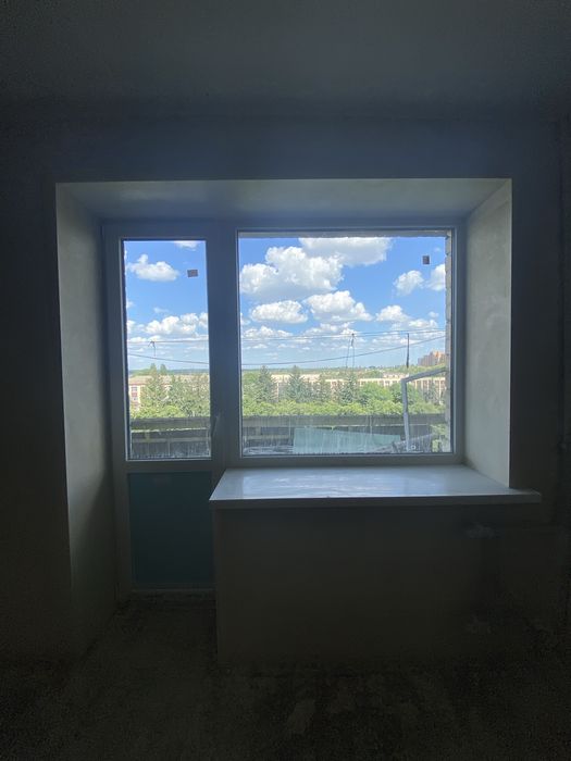 Вікна/двері/двері у ванну/вікна в кольорі/вікна в ламінації/балкони/