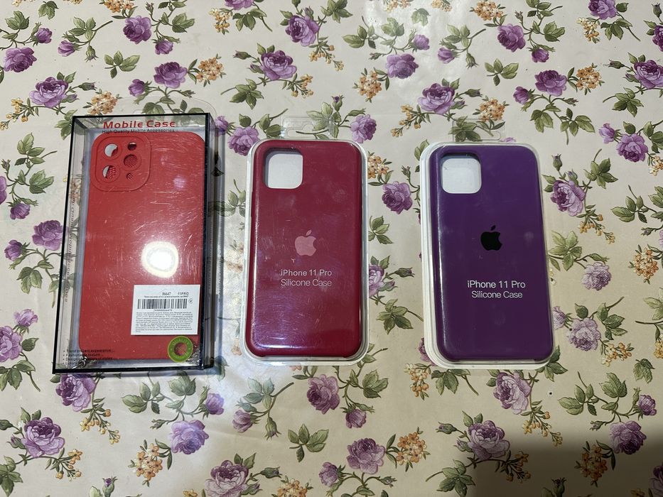Продам чехлы на Iphone 11 pro