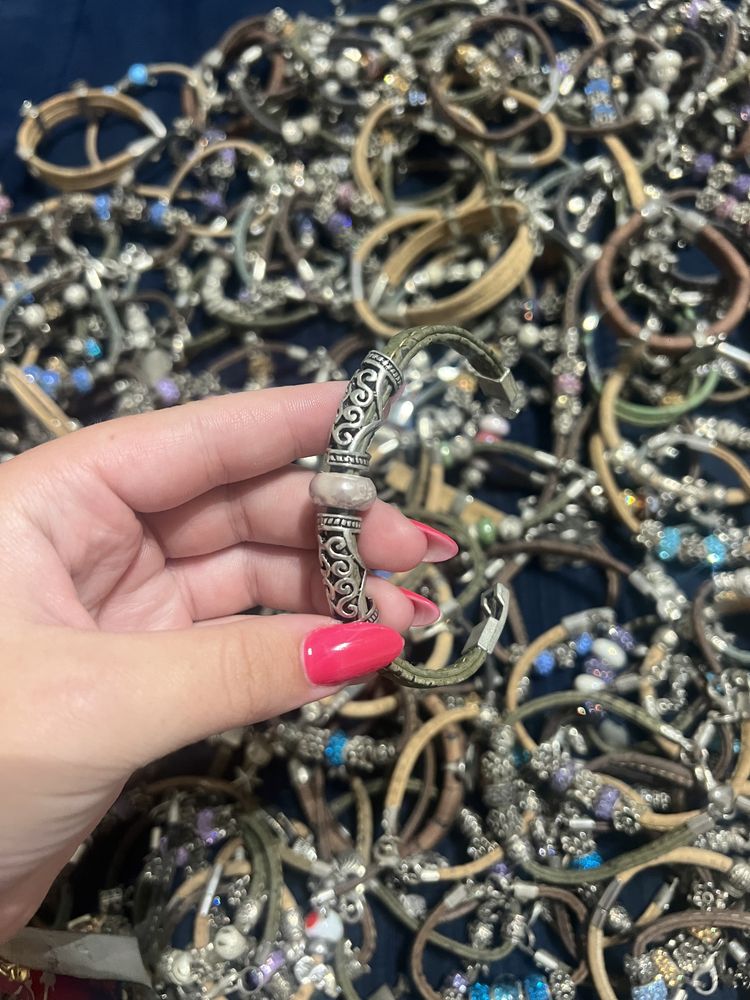 lote de 100 pulseiras