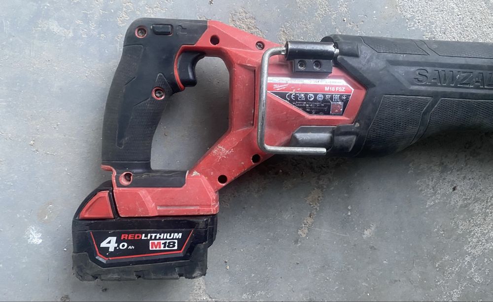 Milwaukee M18 FSZ-0 Piła szablasta Lisica