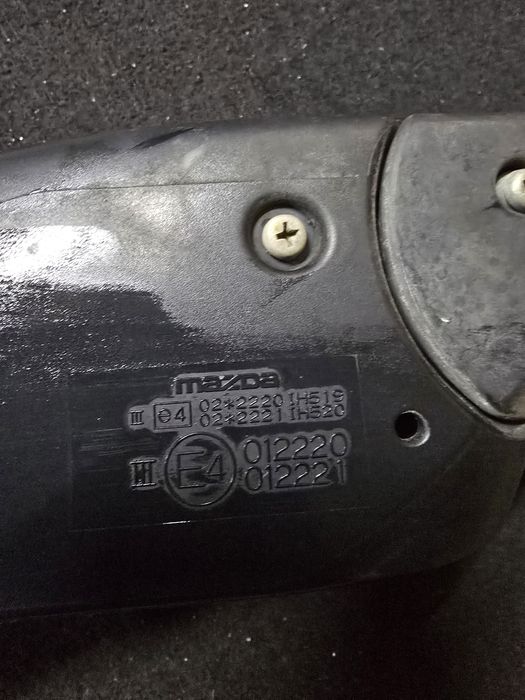 Lusterko prawe mazda 6 2005r