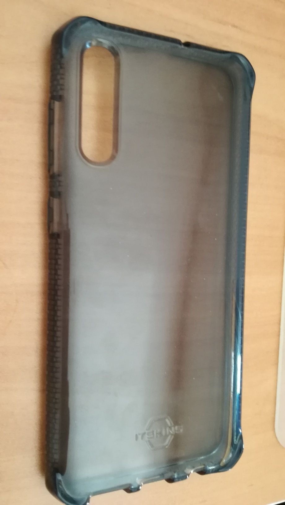 Capa Itskins Spectrum Clear para Samsung Galaxy A70 - Preto