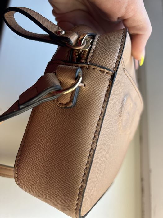 Зручна Сумка Guess