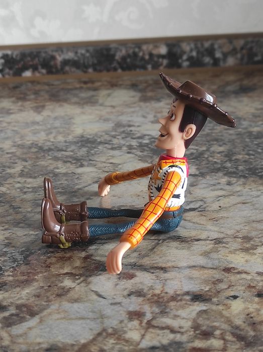 Іграшка Ковбой Вуді Історія іграшок Pixar