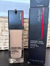 Новий тон Shiseido Synchro Skin Radiant Lifting Foundation