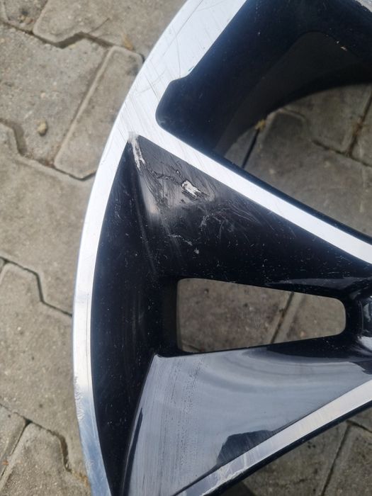FELGA aluminiowa HYUNDAI I30N

8x19 ET55 5x114,3

52910-S0100