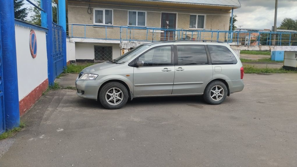 Продам мазда мпв 2.0 дизель