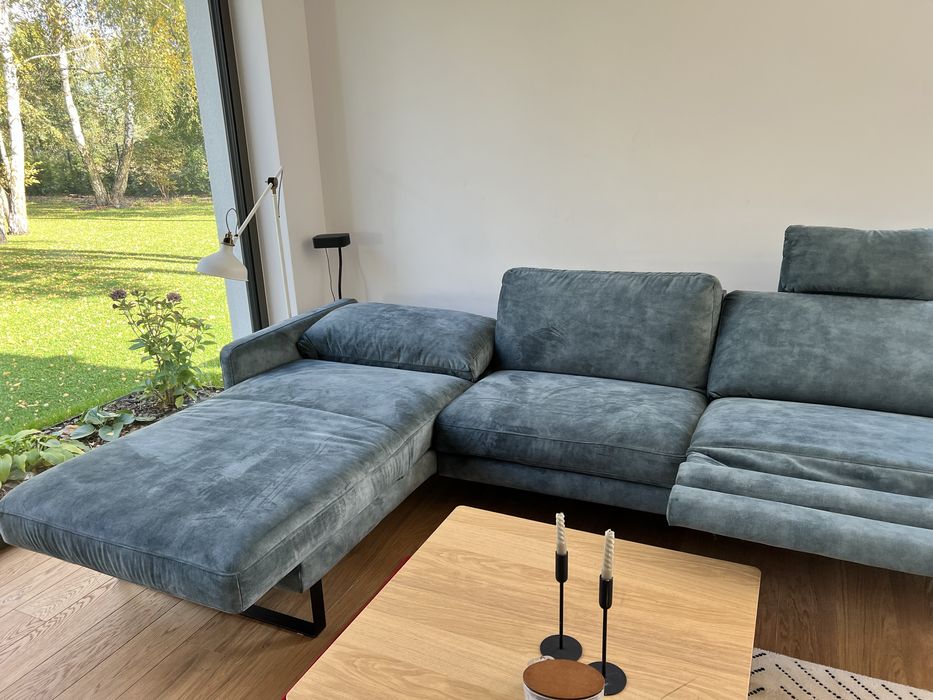 Narożnik rozkladany  szezlag i siedzisko z funkcja relaks