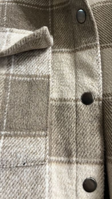 В ідеальному стані Жіноча тепла сорочка / піджак на осінь