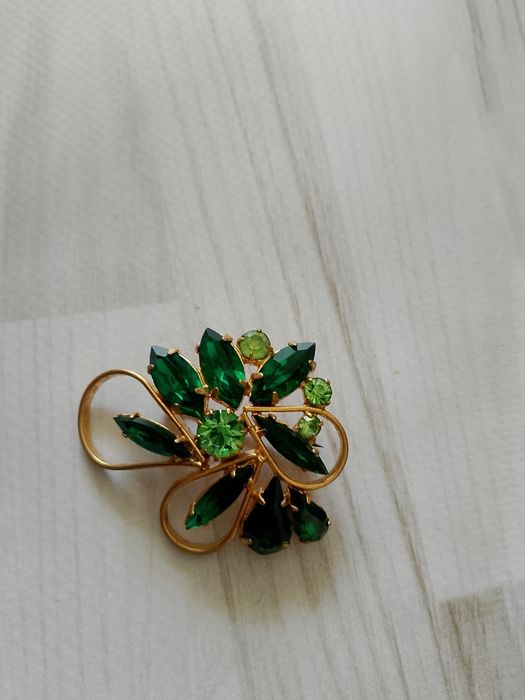 Продам броші ( вінтаж )