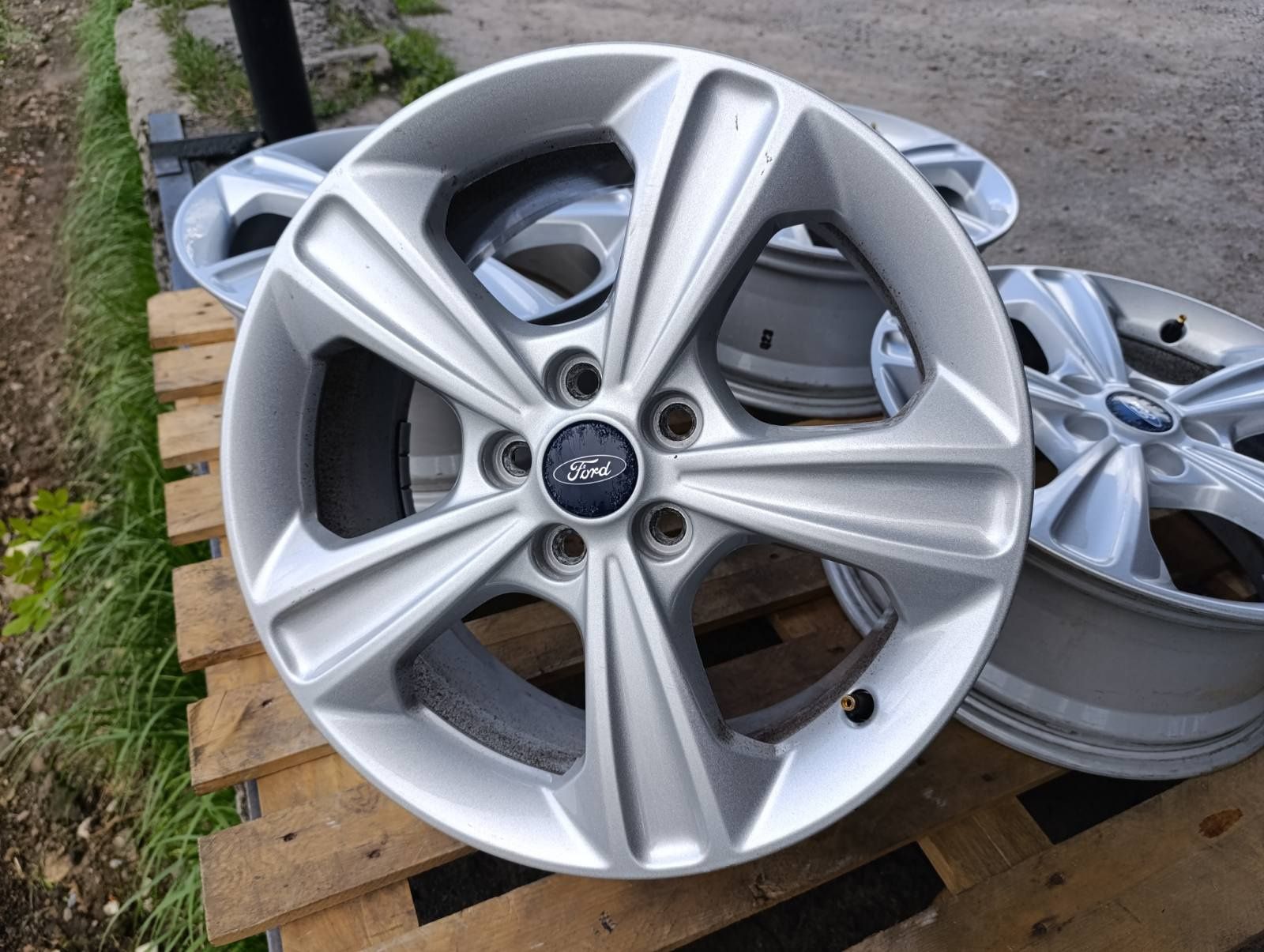 Оригінальні легкосплавні диски Ford 5*108 R17 титани форд Р17