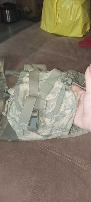 Разгрузочный жилет ( РПС) б/у +1 подсумок