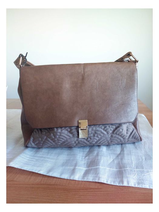 Mala de Senhora em Pele Sintetica NOVA!