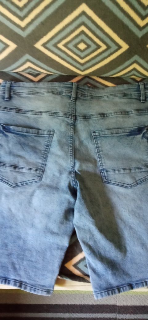 Spodenki jeansowe hause Cropp Levi's