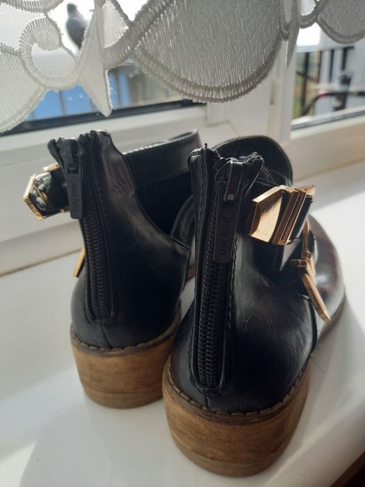 Skórzane lekko ocieplane czarne sztyblety Jenny fairy  rozmiar 37