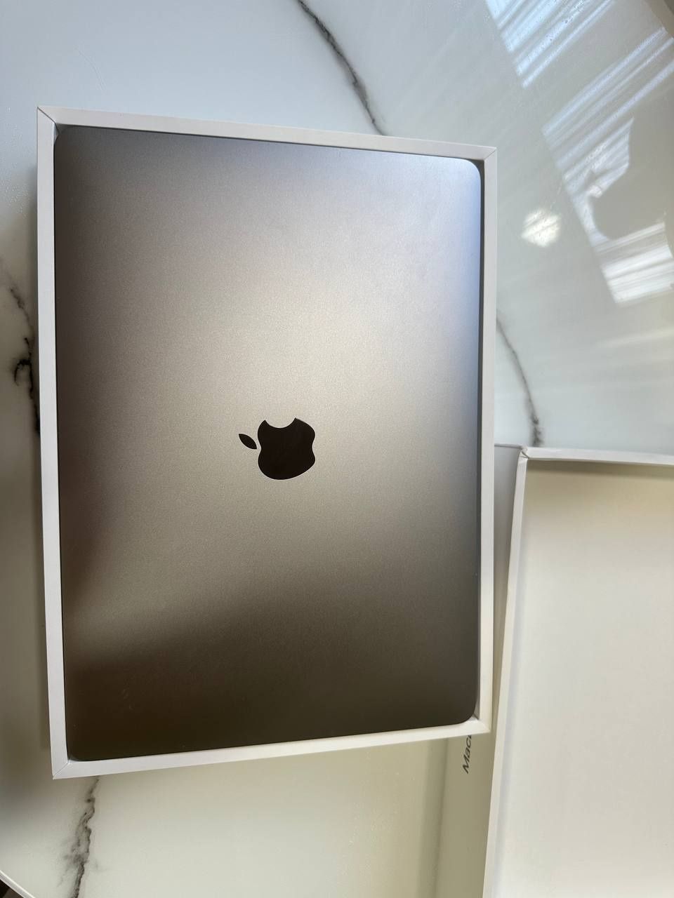 Macbook pro 13 2016 рік 16/512гб