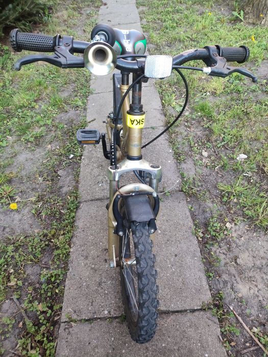 Rower dla chłopca 3-6 lat. 16 cali. Boczne kółka w zestawie.