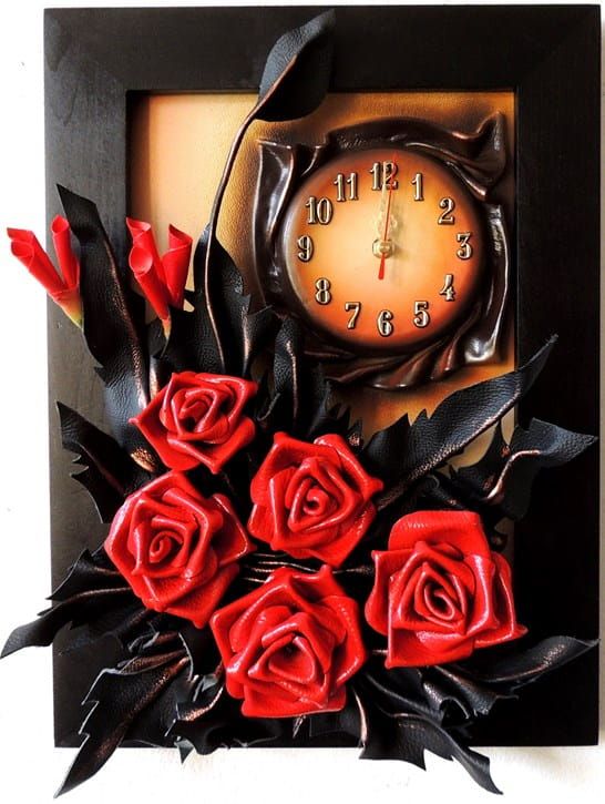 Róże w kolorze meksykańska czerwień - obraz z zegarem + GRAWER