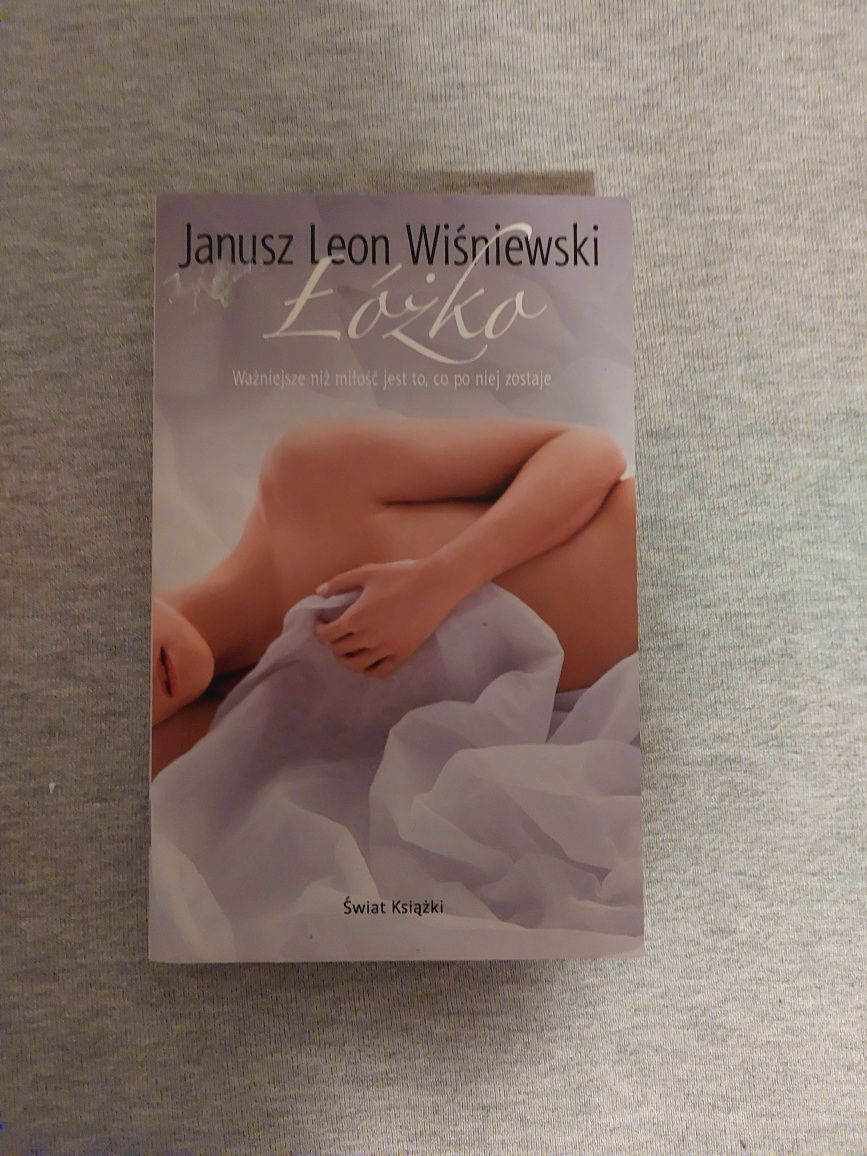 Łóżko Janusz Leon Wiśniewski