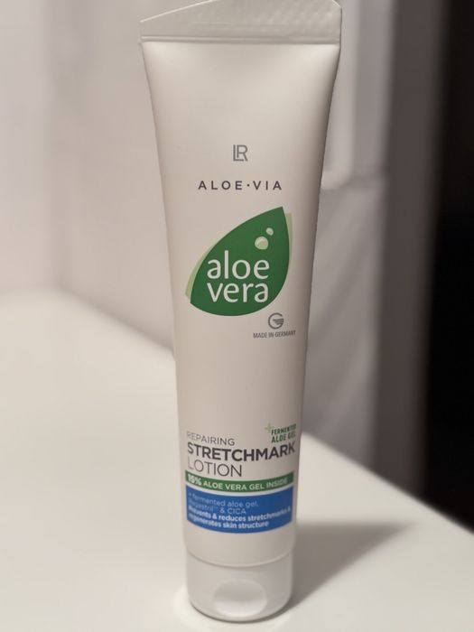 Aloe Vera Regenerujący balsam przeciw rozstępom z aloesem